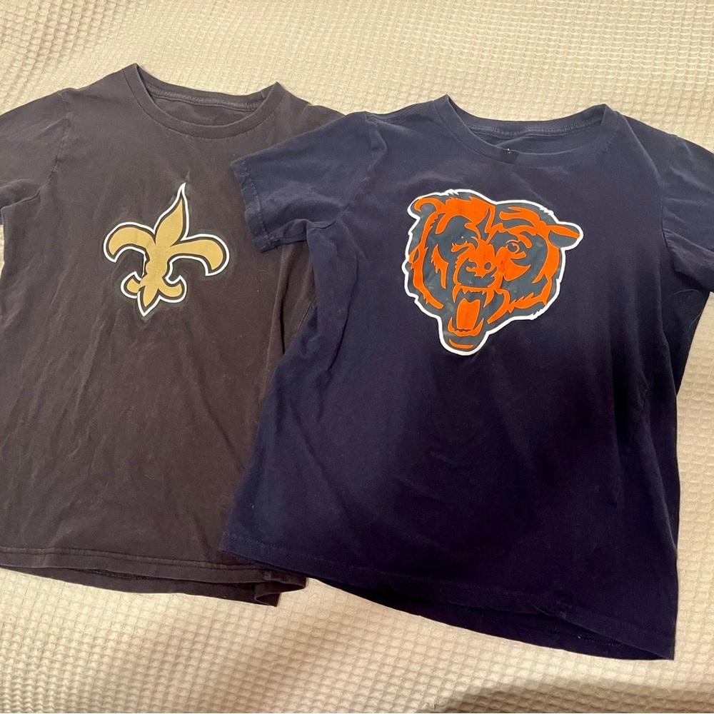 Bundled Pair of NFL Kids New Orleans Saints & Chicago Bears Tees (Medium 10-12)